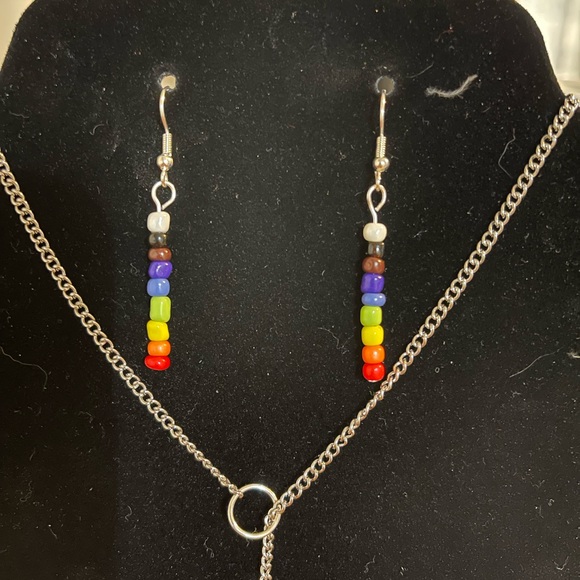 Rainbow necklace and earrings - Picture 3 of 3